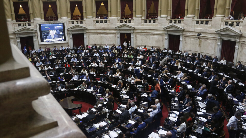 Guerra en Diputados para sesionar antes de que terminen las extraordinarias | Se convocaron cuatro sesiones para esta semana en el Congreso