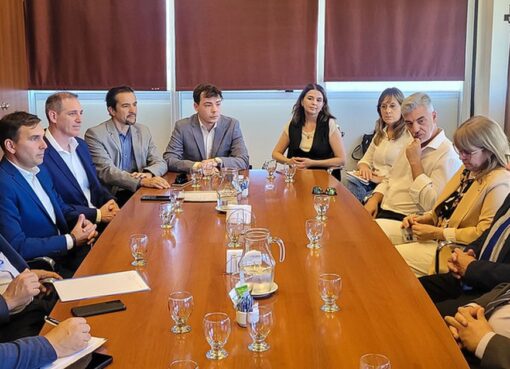 Productivo encuentro de las instituciones del sistema científico tecnológico provincial con Nación