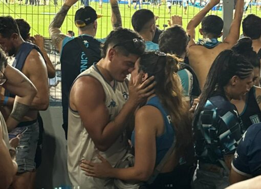 Se separaron tras siete años de novios y se reencontraron viendo a Racing en Paraguay: “Ganamos y nos comimos la boca”