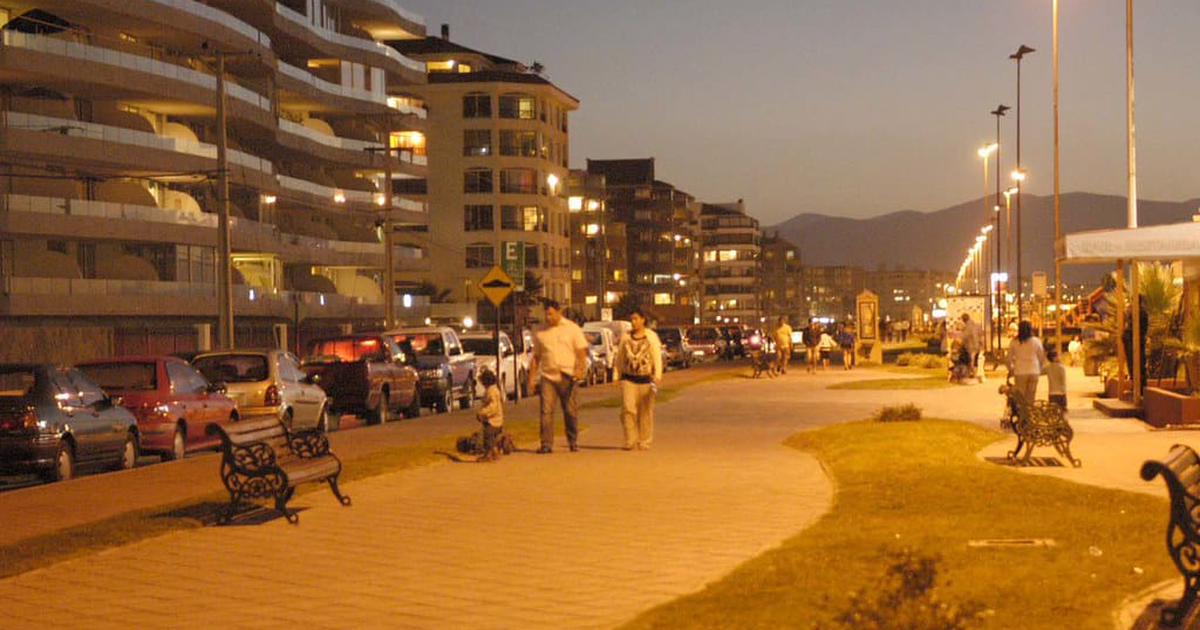 Tiempo de San Juan en Chile: La Serena de noche y sus precios, para todos los bolsillos