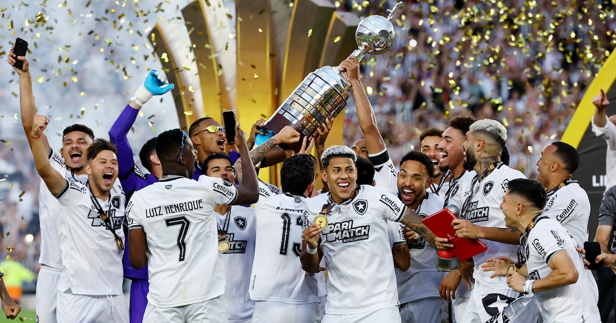 Botafogo le ganó una apasionante final a Atlético Mineiro en el Estadio Monumental y se consagró campeón de la Copa Libertadores