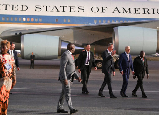 Biden visita Angola y busca contrarrestar la influencia de China | La primera visita de un presidente estadounidense al país