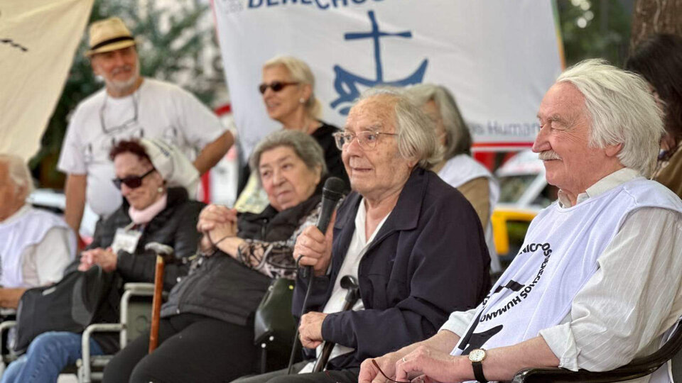 “No vamos a ser indiferentes a la destrucción de la industria y el Estado” | Nueva protesta de la Mesa Ecuménica por la Democracia, la Vida y el Bien Común