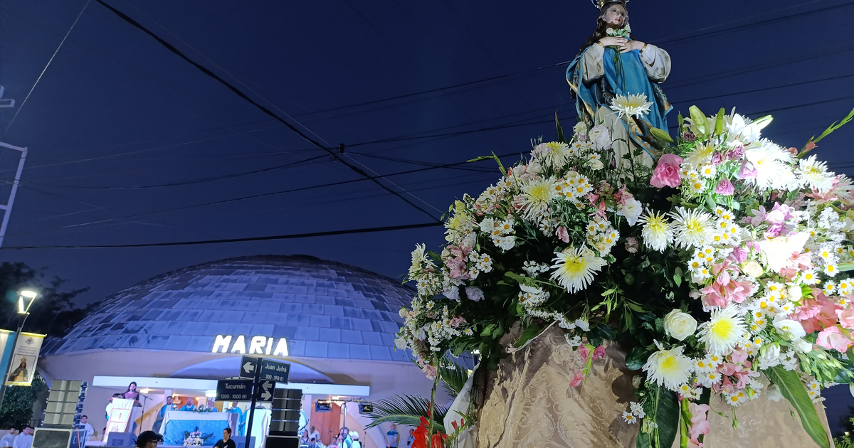 El Pueblo Viejo unido por el amor y la pasión