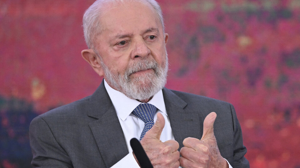 Lula fue operado con éxito y ya está despierto y conversando | Tras la cirugía por un hematoma intercraneal, le realizaron un cateterismo de bajo riesgo