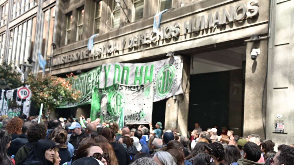 Repudio por el desguace del Estado | Movilización contra los despidos en el Ministerio de Justicia