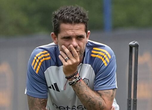 Los dos futbolistas de Boca que volvieron de sus préstamos y serán evaluados por Fernando Gago