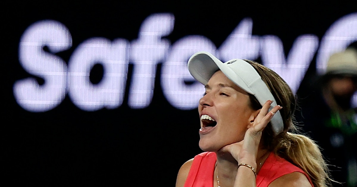 Una tenista desafió al público del Australian Open y lo acusó de estar “súper borracho”: beso al aire y palmada en el glúteo