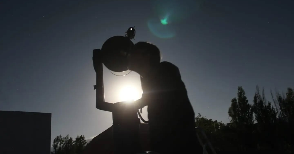 Los detalles para ver el cielo en el observatorio de la UNSJ, una opción cercana y otra en la montaña