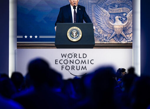 Trump anunció recortes de impuestos a las empresas que fabriquen en EE.UU | En su discurso en el Foro de Davos