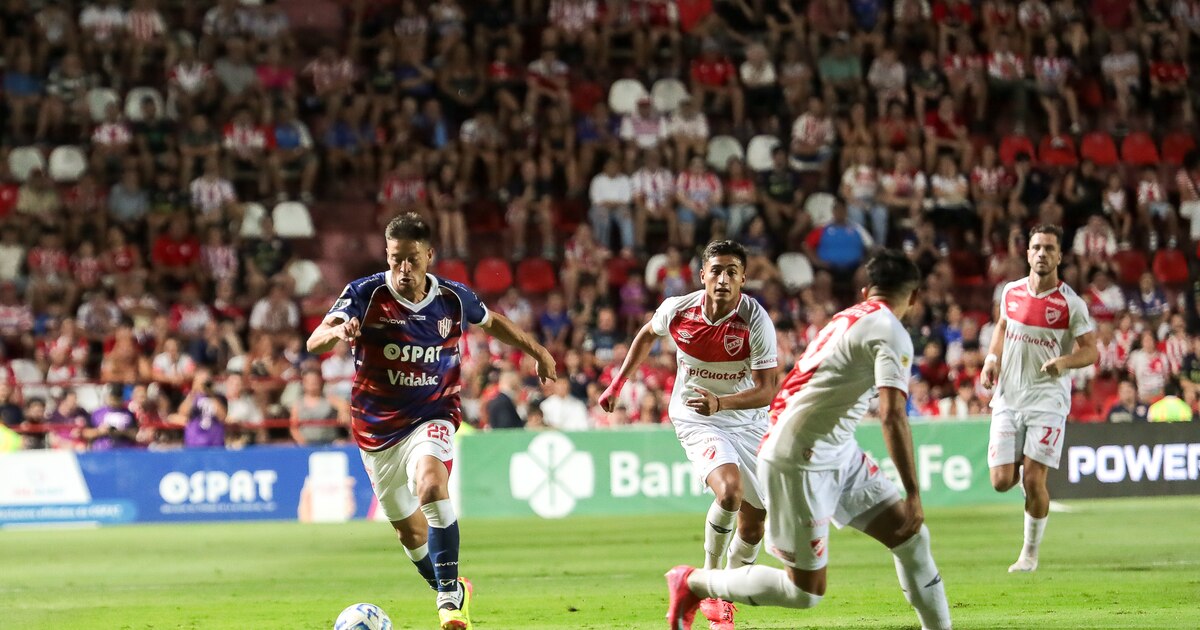 Argentinos Juniors le ganó 1-0 a Unión en Santa Fe y es el líder de su zona en el Torneo Apertura