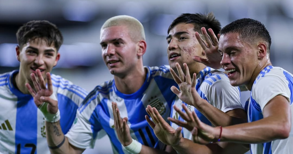 Los dos gestos de la Selección Sub 20 con Agustín Ruberto tras su grave lesión: la reacción del delantero de River