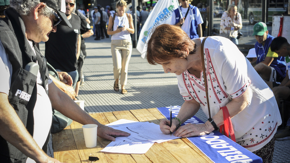 Campaña de firmas en defensa de las jubilaciones  | Organizada por la Multisectorial en Defensa de la Seguridad Social