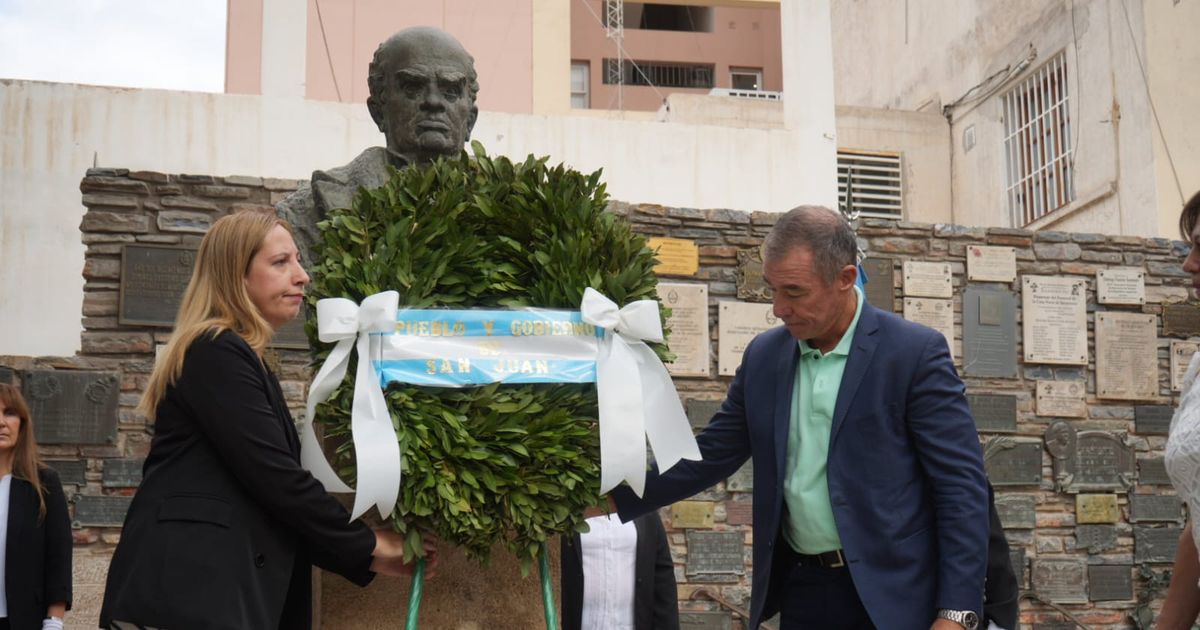 Domingo Faustino Sarmiento, homenajeado en el día de su cumpleaños