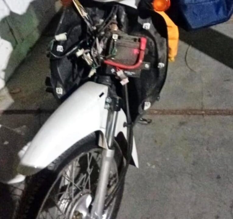 Elio Riveros preso por robar una moto 🛵🏍️.