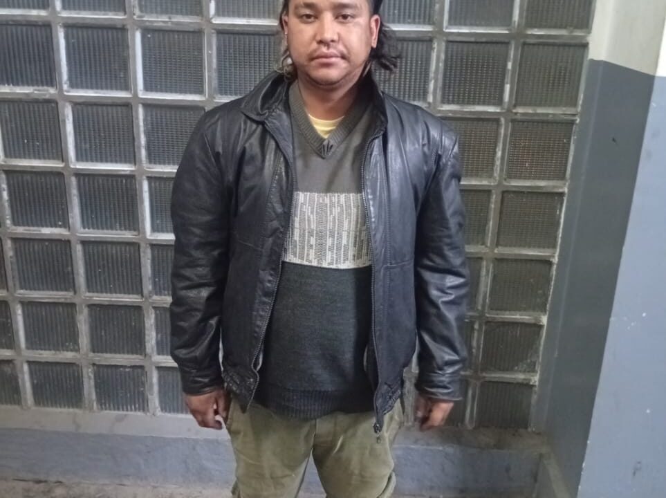 Dos violentos no quisieron pagarle a una trabajadora sexual en San Juan