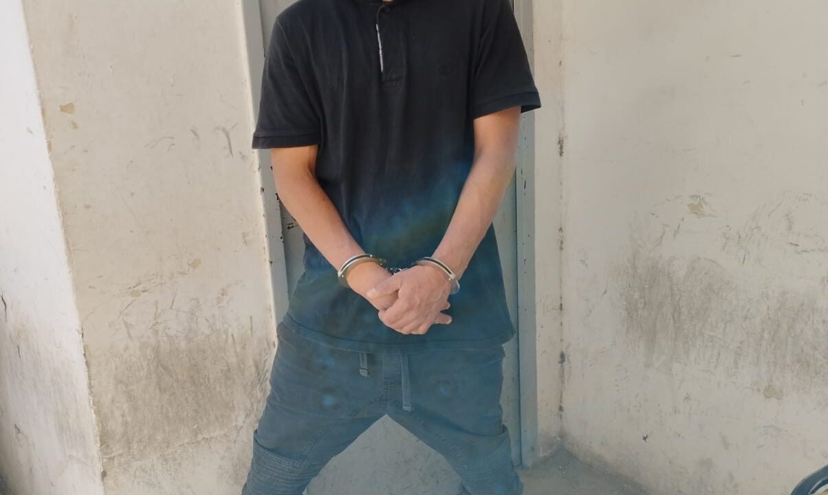 Lo atrapan por robar un teléfono celular en capital de SJ