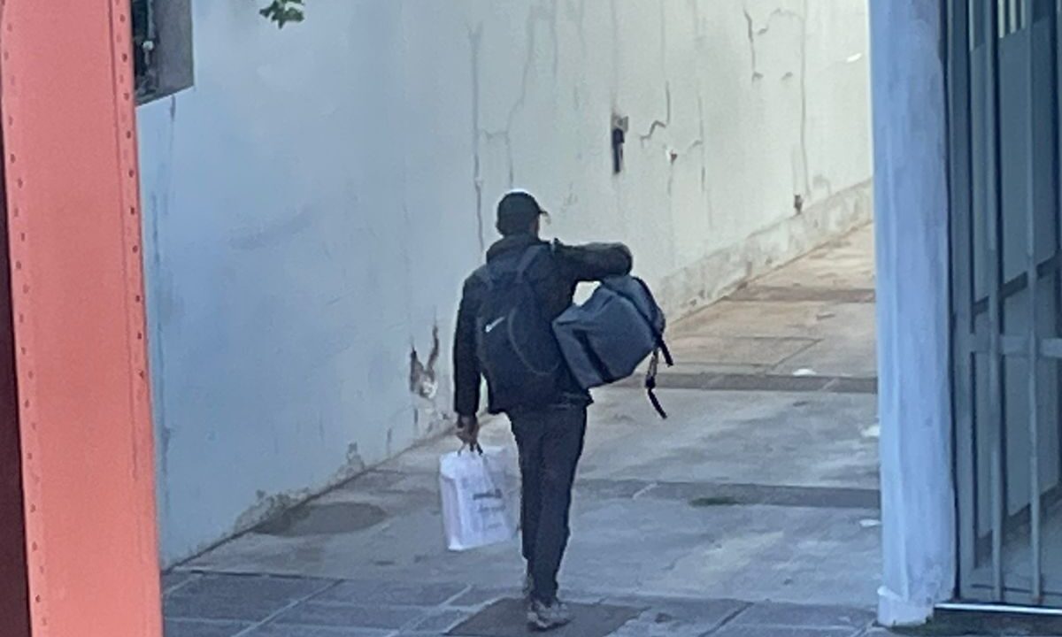 Ladrón roba en un departamento de capital de  SJ y es atrapado