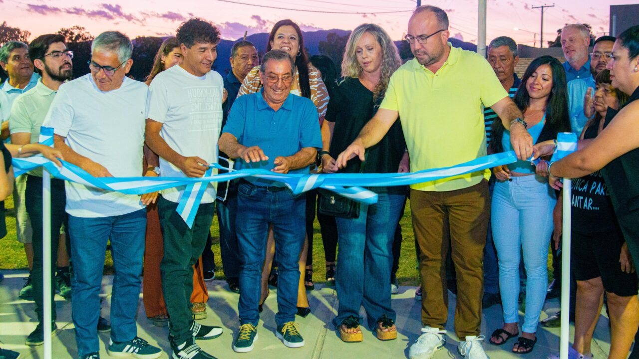 La Nueva Plaza Portal de Rivadavia