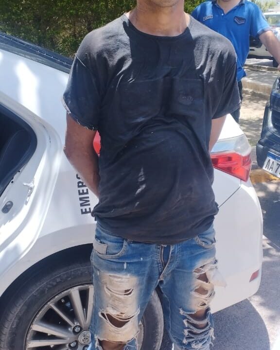 Lo Atraparon Robando En Rawson SJ