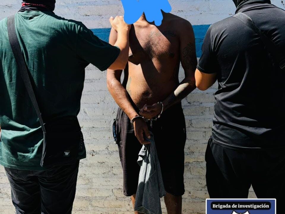 Robo En Una Escuela 🎒🏫 Y Fue Atrapado.