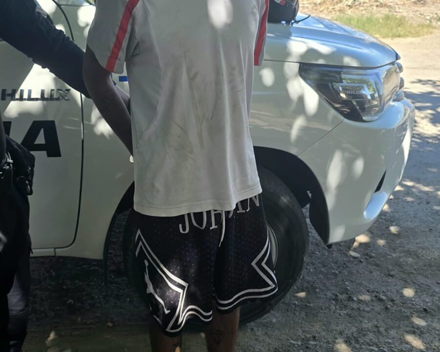 Tres Ladrones Atrapados En Rawson SJ